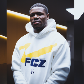 Pro Authentic Hoodie 02